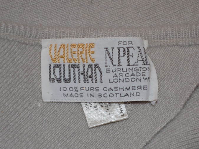CASHMERE SCARF - N. PEAL